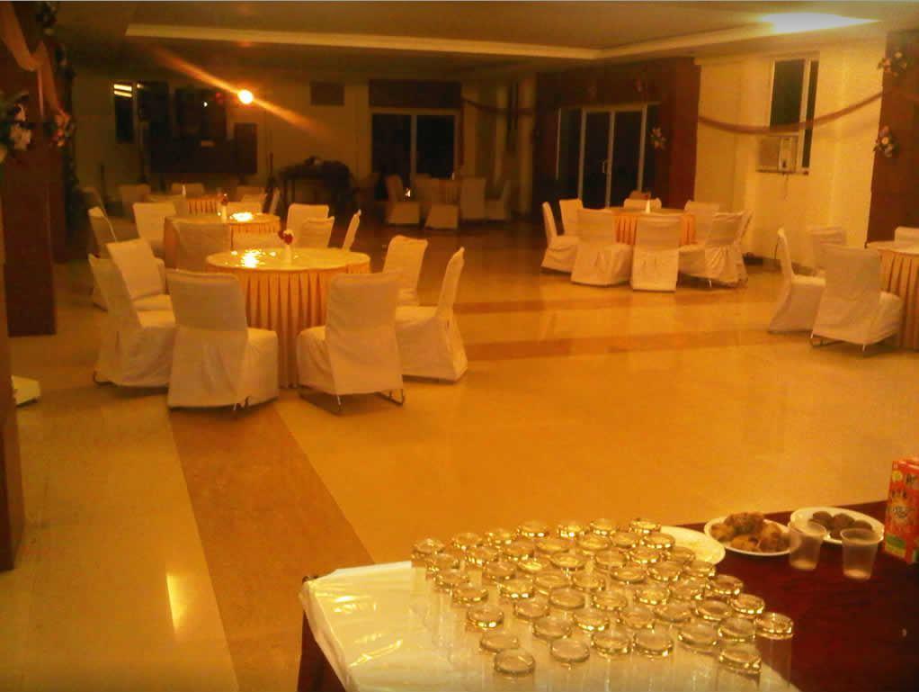 Hotel Swagat Palace Bhiwadi Ngoại thất bức ảnh