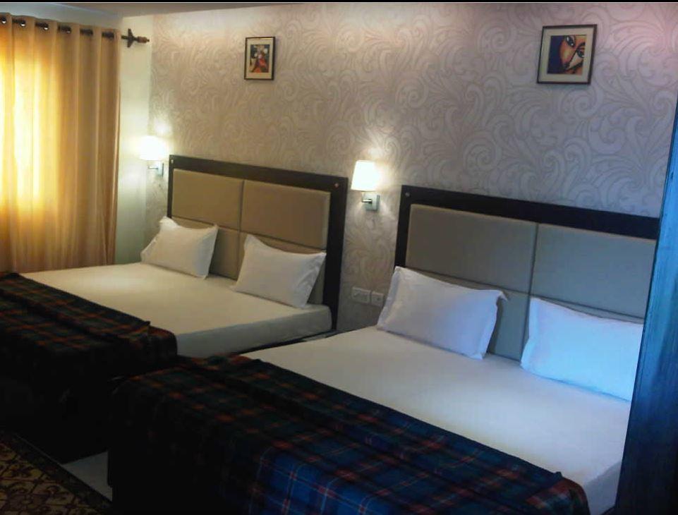 Hotel Swagat Palace Bhiwadi Ngoại thất bức ảnh